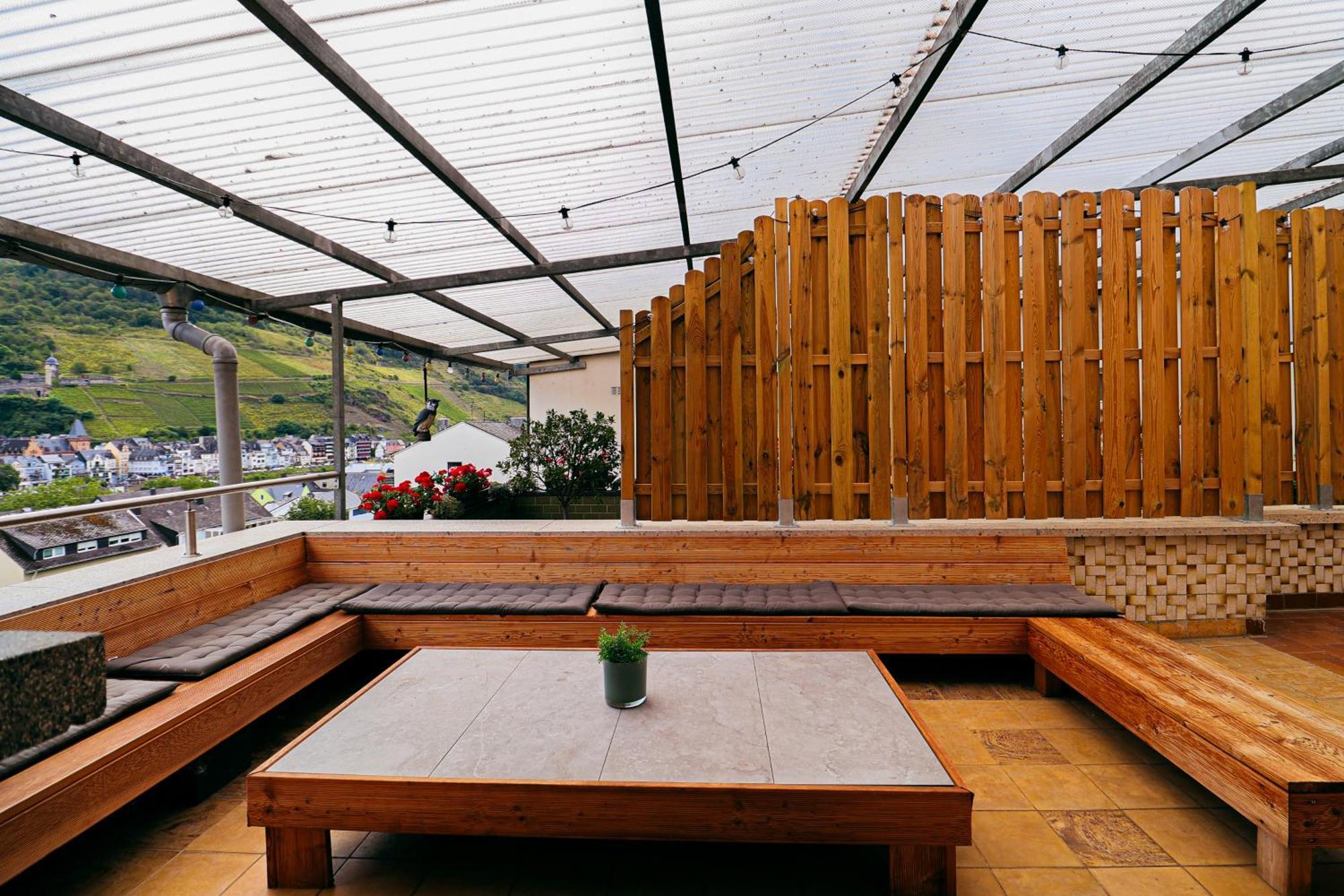 Chill Out Area, Grandiose Aussicht, Haengematte, Smart Tv, Netflix Apartman Zell an der Mosel Kültér fotó